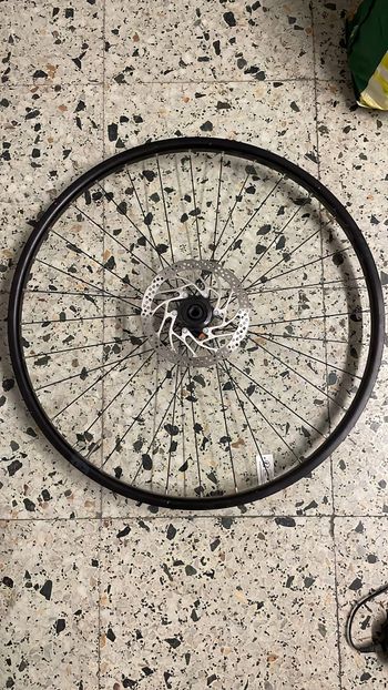 Used Shimano 29” 2023 bike — image 3 of 7