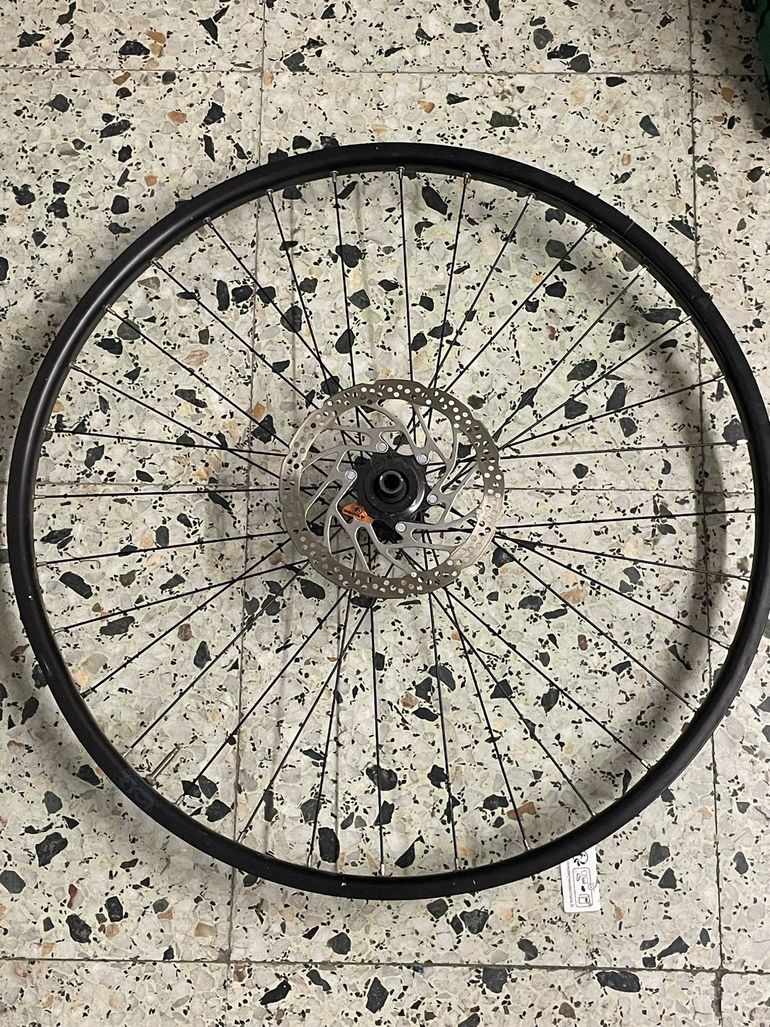 Used Shimano 29” 2023 bike — image 7 of 7