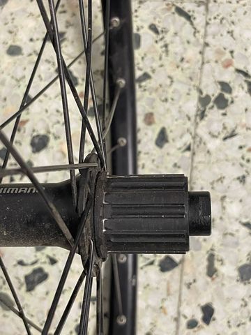 Shimano 29” 2023 bike d'occasion — image 5 sur 7