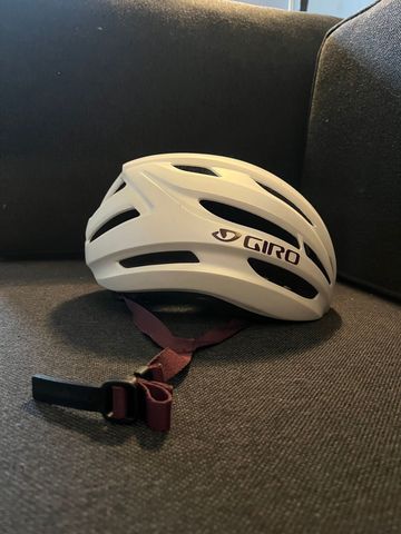 Used Giro Register II 2025 bike — image 3 of 8