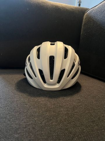 Used Giro Register II 2025 bike — image 4 of 8