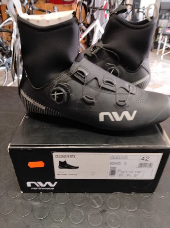 Used Northwave Celsius R GTX Uomo 2024 Running Shoes