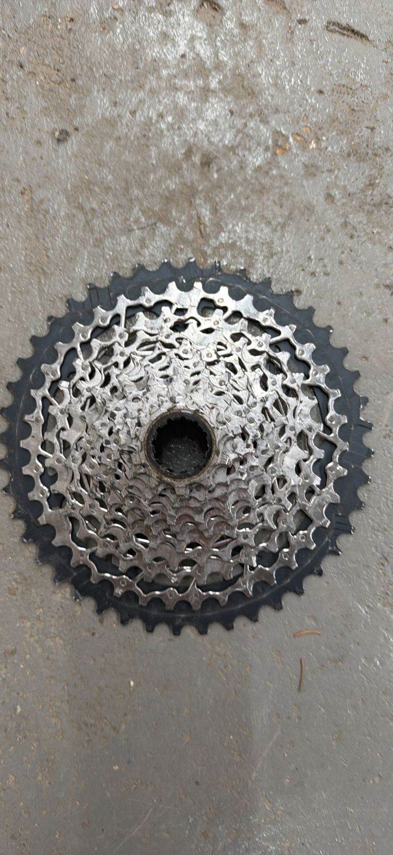 Used SRAM XPLR Cassette 2025 bike — image 2 of 2