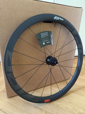 Used Zipp 303 SW, Tupeless Ready 2025 Wheels