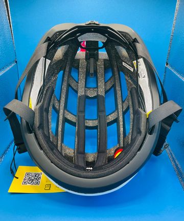 Used cratoni c-airlite 2025 bike — image 6 of 6