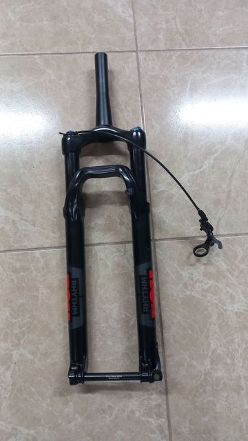 Brugt Fox 32 Rhythm Suspension Fork 2019 bike — billede 1 af 11