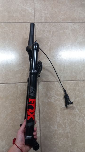 Brugt Fox 32 Rhythm Suspension Fork 2019 bike — billede 3 af 11