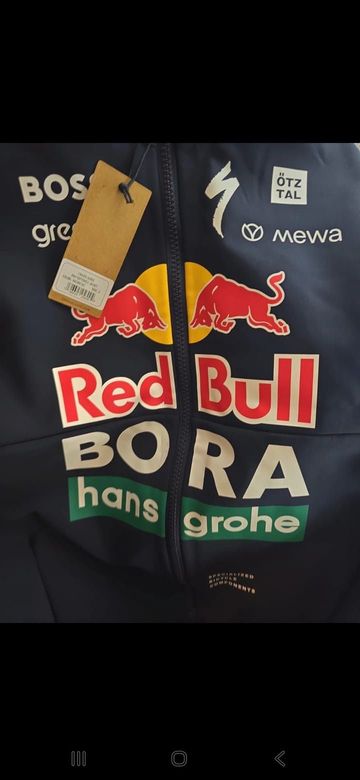 Used Specialized bora Redbull Hansgrohe 2025 bike — image 3 of 5