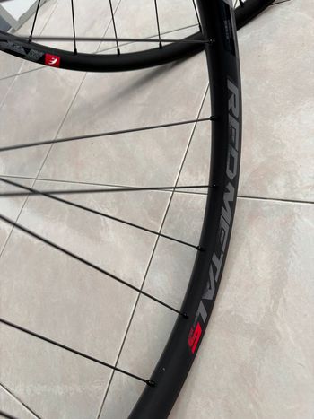 Used Fulcrum Redmetal 5 2024 bike — image 6 of 7
