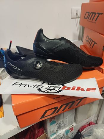 Gebrauchtes dmt SCARPE BDC DMT KR4 black 44 - M0010DMT21KR4-A-R1-0019-44 2023 Cycling Shoes