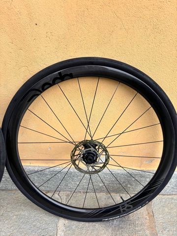 Used Deda cciai RS4 2025 bike — image 3 of 6