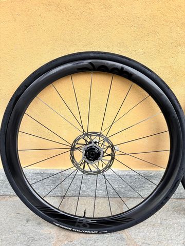 Used Deda cciai RS4 2025 bike — image 2 of 6