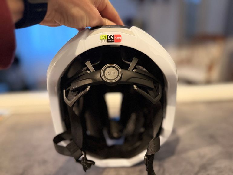 Kask elemento 2024 bike de segunda mano — imagen 6 de 6