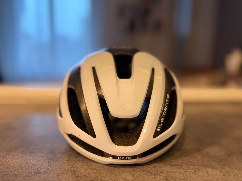 Kask elemento 2024 bike de segunda mano — imagen 2 de 6