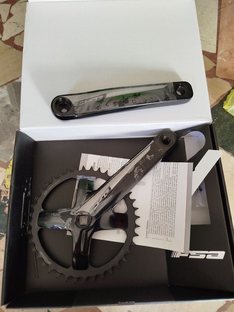 Used Fsa vero pro 40 2025 Drivetrain & Pedals