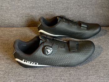Used Giro Cadet 2024 bike — image 2 of 4