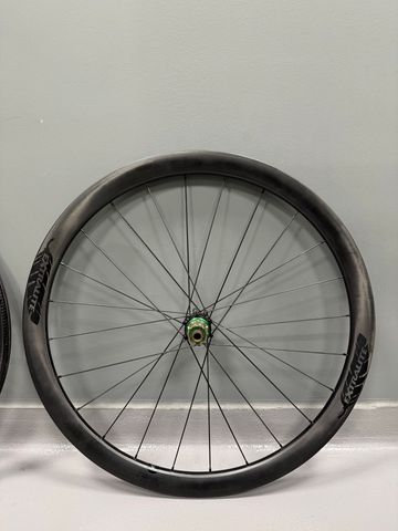 Brugt EXTRALITE 340C Cyber Disc Carbon spokes 2025 bike — billede 3 af 13