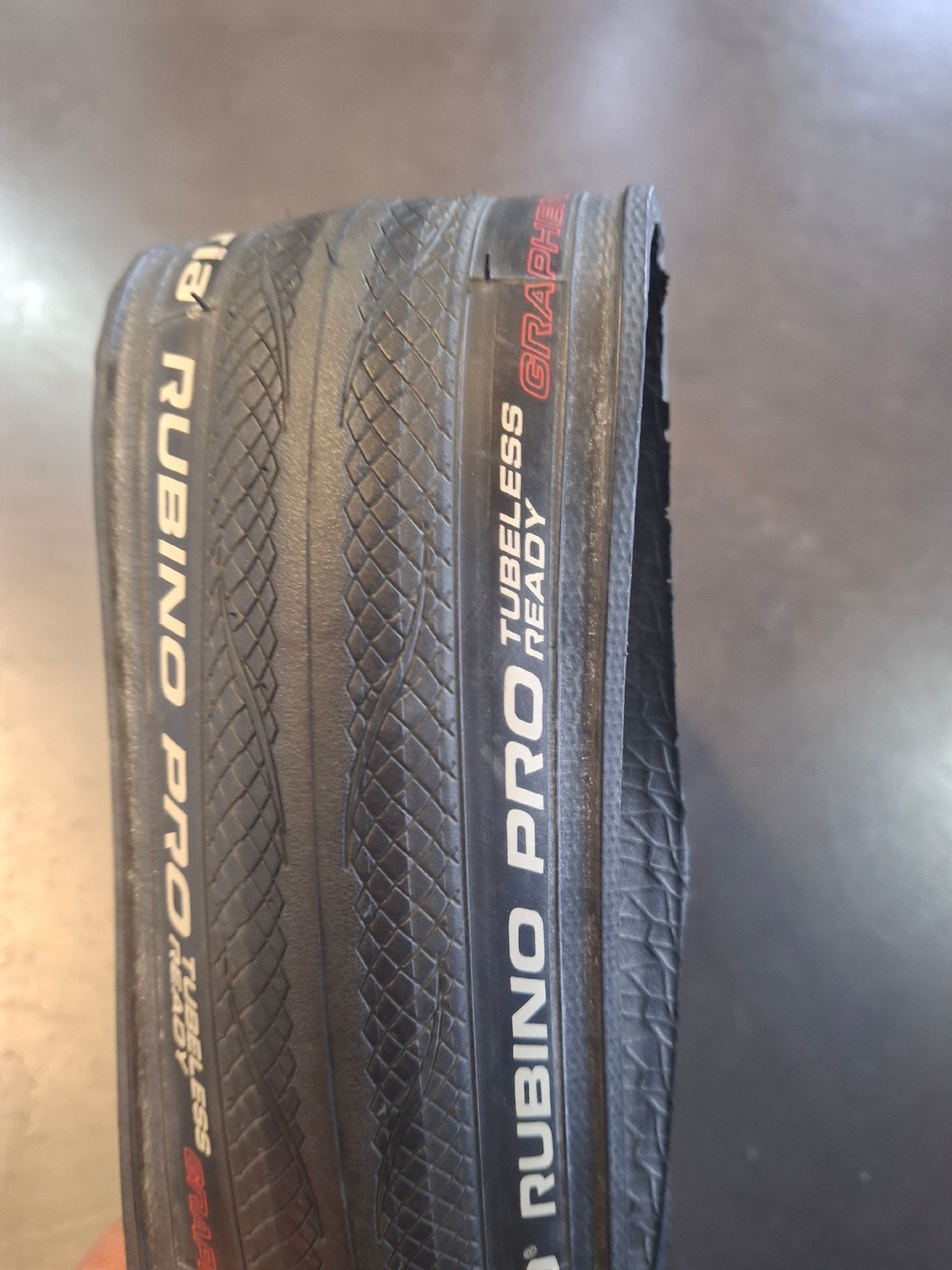 Vittoria Rubino Pro TLR 2025