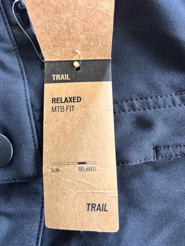 Käytetty Specialized Trail Shorts bike — kuva 4 / 8