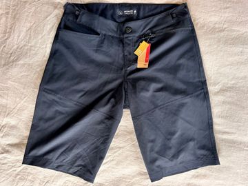 Käytetty Specialized Trail Shorts bike — kuva 1 / 8