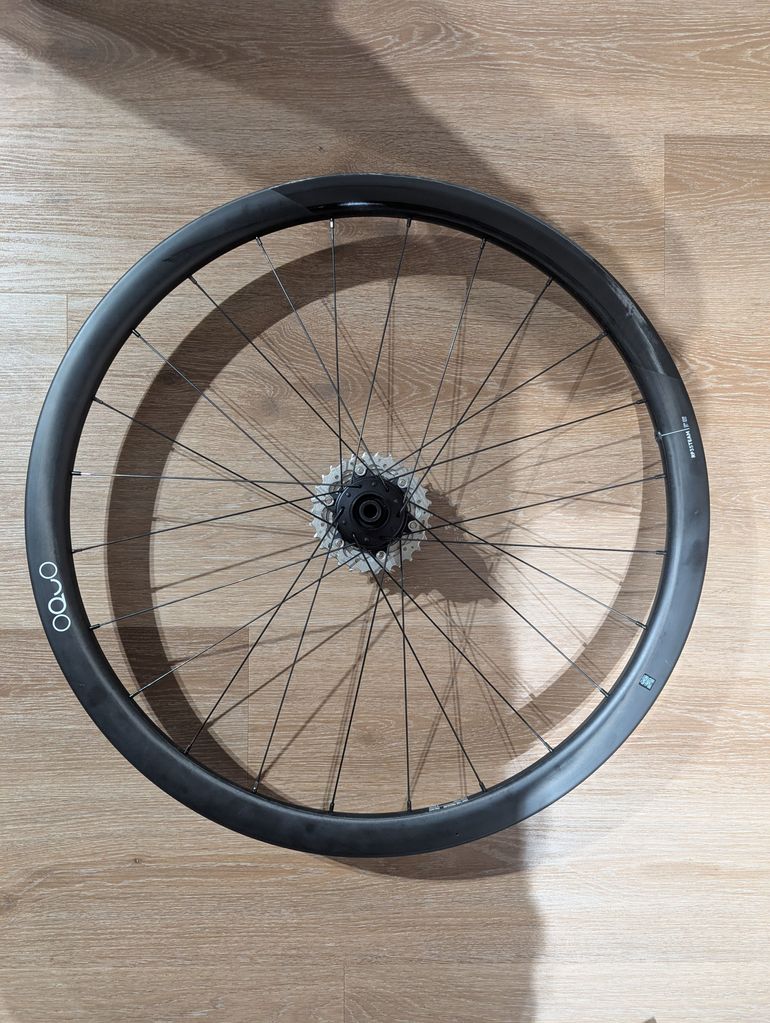 Brugt OQUO RP35 TEAM Carbon Wheelset 2025 bike — billede 4 af 5
