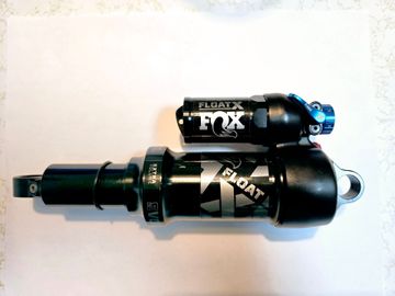 Used Fox 2022 Performance Series Float X 2022 bike — image 1 of 4