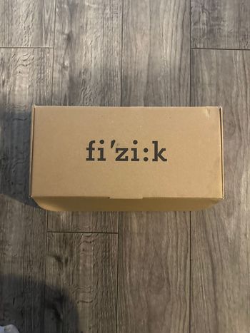 Used Fizik Vento Argo 00 Adaptive 2025 bike — image 4 of 4