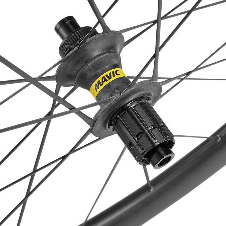 Used Mavic Cosmic Ultimate disc 2025 bike — image 3 of 4