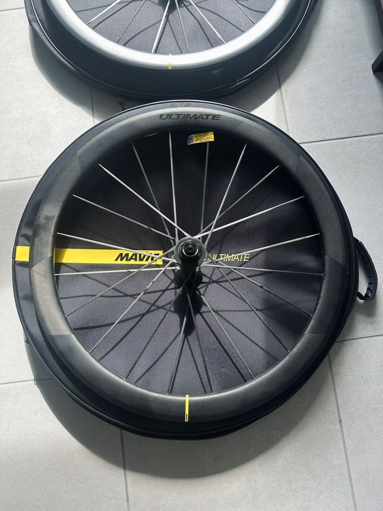 Used Mavic Cosmic Ultimate disc 2025 bike — image 4 of 4