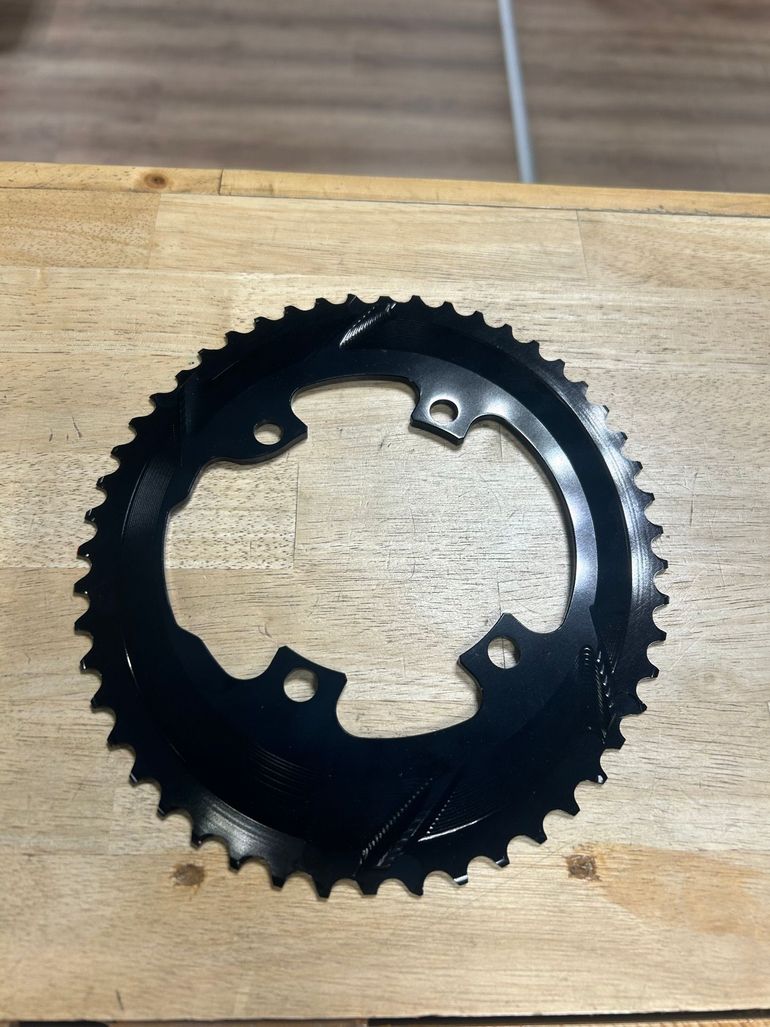 パーツ absoluteBLACK 50t BCD110-4H Absoluteblack plateau Absoluteblack 50T 2025 absoluteBLACK 50t