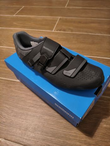 Käytetty Shimano RP301 Road Cycling Shoes Cycling Shoes