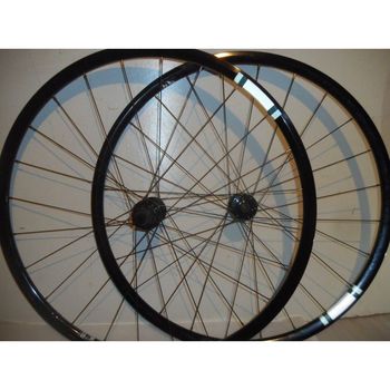 Käytetty Duke Cyclo-Cross Tubular Wheels 2025 Wheels