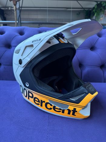 Used 100% Status DH/BMX Helmet Carby Silver 2022 bike — image 3 of 9