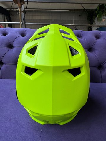 Brugt Fox Rampage Full Face Helmet Fluorescent Yellow 2024 bike — billede 5 af 5