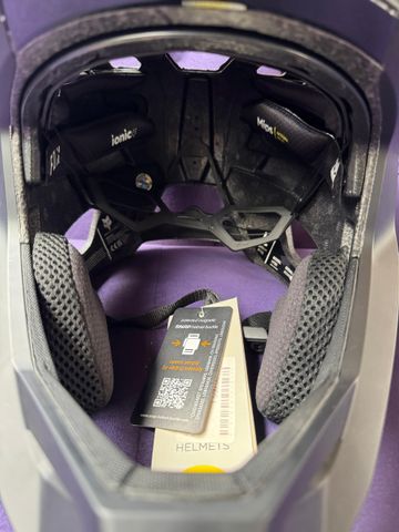 Used Fox PROFRAME RS MATTE BLACK 2025 bike — image 6 of 12