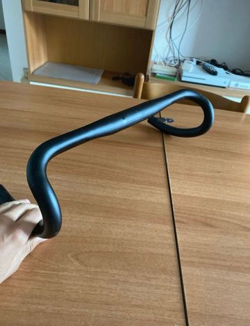 Used Giant Piega manubrio Contact Aerolight 2025 Cockpit