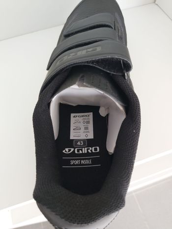Used Giro Ranger n43 2025 bike — image 4 of 6