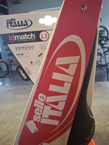Sella Italia, Flite L1