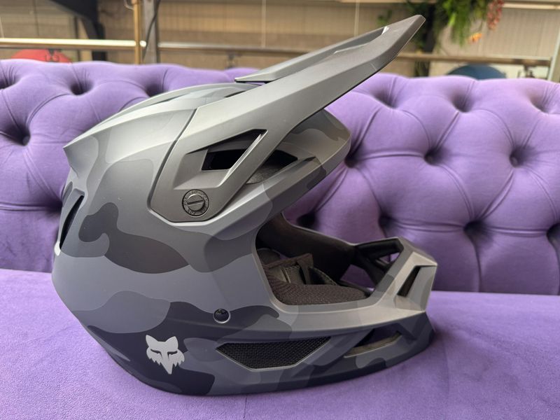 Gebrauchtes Fox Racing Rampage Full Face Helmet Black Camo 2025 Cycling Accessories