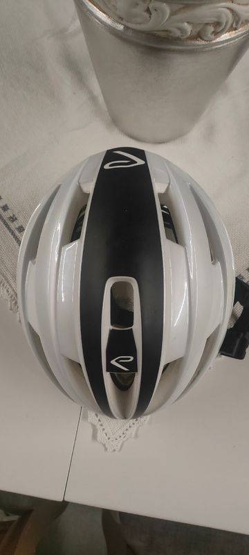 Used Ekoi casco ekoi gara mips 2025 bike — image 2 of 5