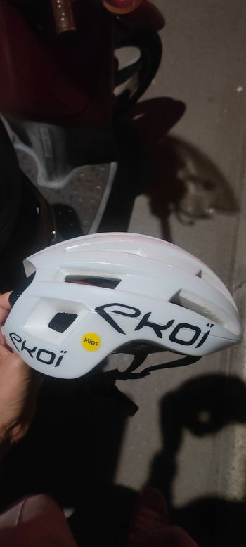 Used Ekoi casco ekoi gara mips 2025 bike — image 4 of 5
