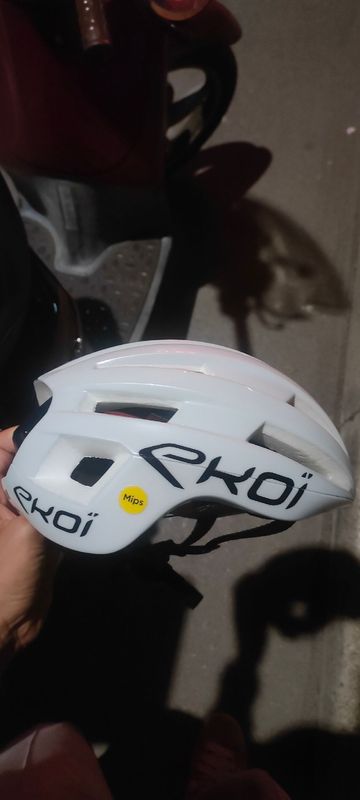 Used Ekoi casco ekoi gara mips 2025 bike — image 4 of 5
