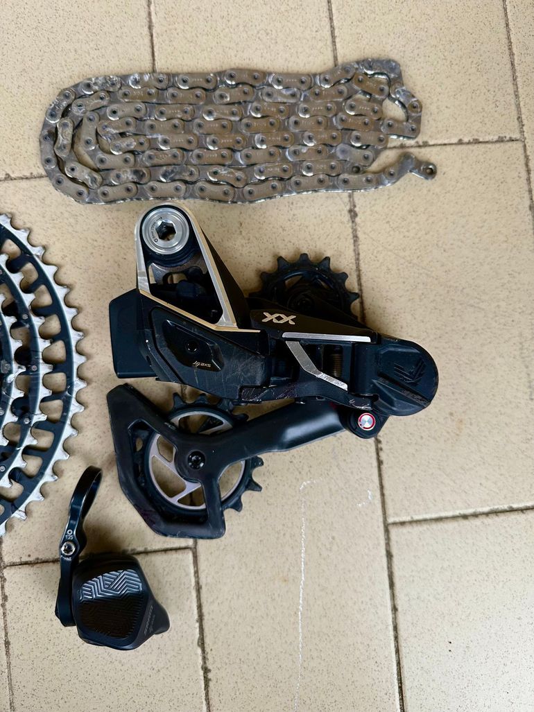 Brugt Sram Gruppo Sram XX SL Power Meter 2025 bike — billede 2 af 5