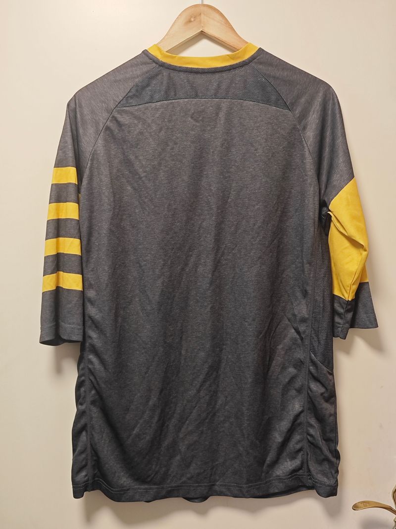 Used Ixs Jersey bike — image 2 of 3