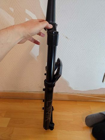 Used RockShox Lyrik Suspension Fork 2024 bike — image 2 of 3