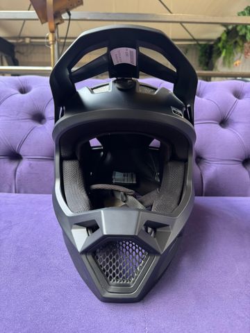 Brugt Fox Racing Rampage CE/CPSC Matte Black Helmet 2024 bike — billede 4 af 11