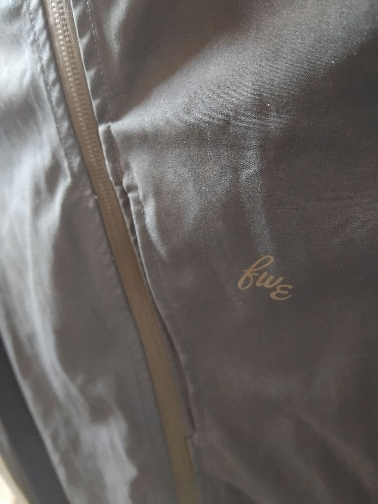 Used FWE Coldharbour Waterproof Cycling Jacket bike — image 5 of 6
