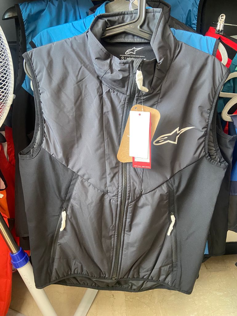 Used Alpinestars Smanicato Vest bike — image 3 of 5