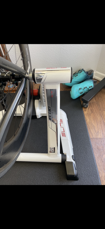Used Elite ELITE QUBO FLUID TRAINER 2020 bike — image 3 of 3