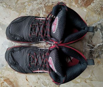 Used Altra Lone Peak 3.0 NeoShell Mid bike — image 2 of 5
